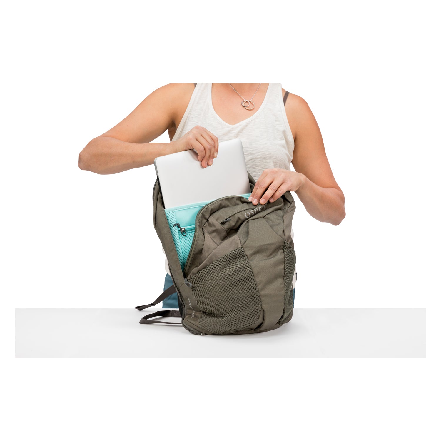 Osprey Fairview Travel Pack 55 Backpack - Small/Medium - Women's Travel - Trekking | Backpacking Packs, Bags, Bags for Women, Osprey, SGTrek, SGTrek Osprey, Travel Backpacks | Osprey-15