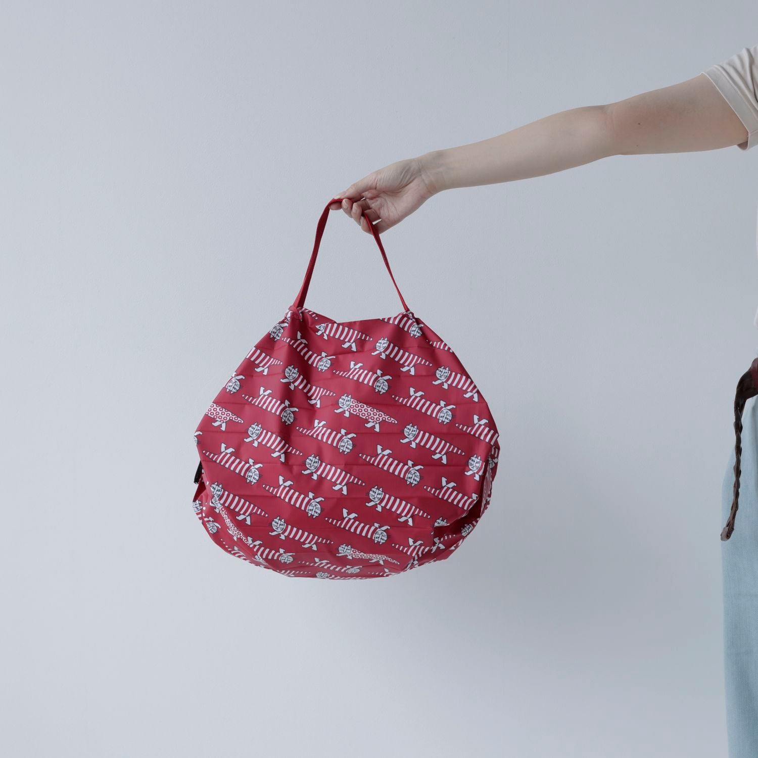 Shupatto X Lisa Larson Foldable Tote Medium | Bags, Bags for Women, Foldable Bags, Handbags, Shoulder Bags, Tote Bags, Travel Accessories | Shupatto-34