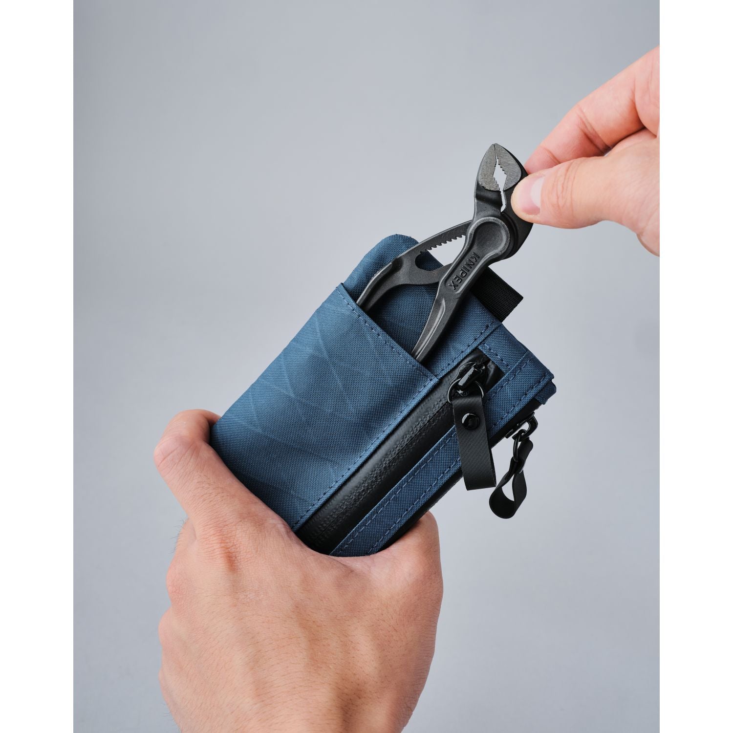 ALPAKA Zip Pouch Pro (SA)