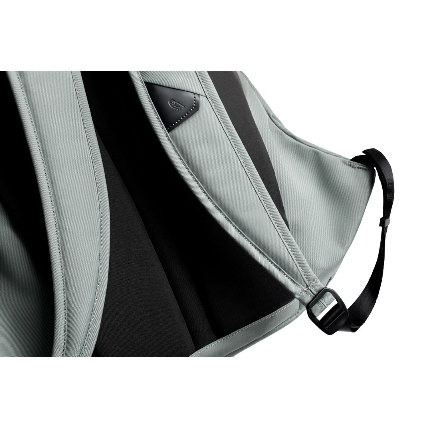 bellroy-classic-backpack-second-edition-eucalyptus-4