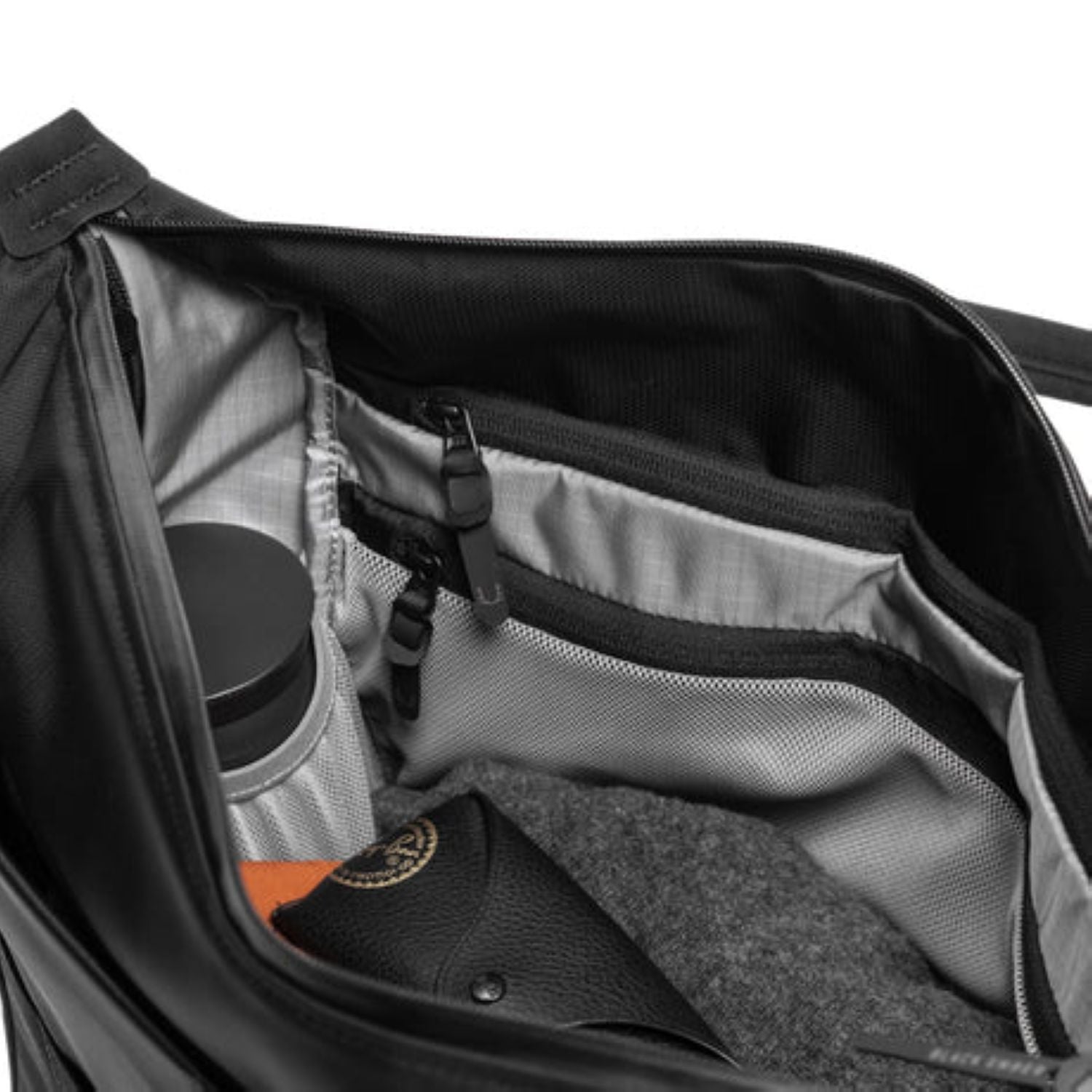 Black Ember Wpt 17" Laptop Tote Embertex Pfas Free 20L