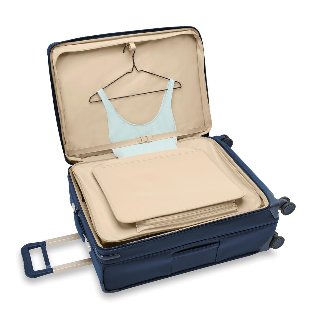 Briggs & Riley Baseline Large Expandable Spinner