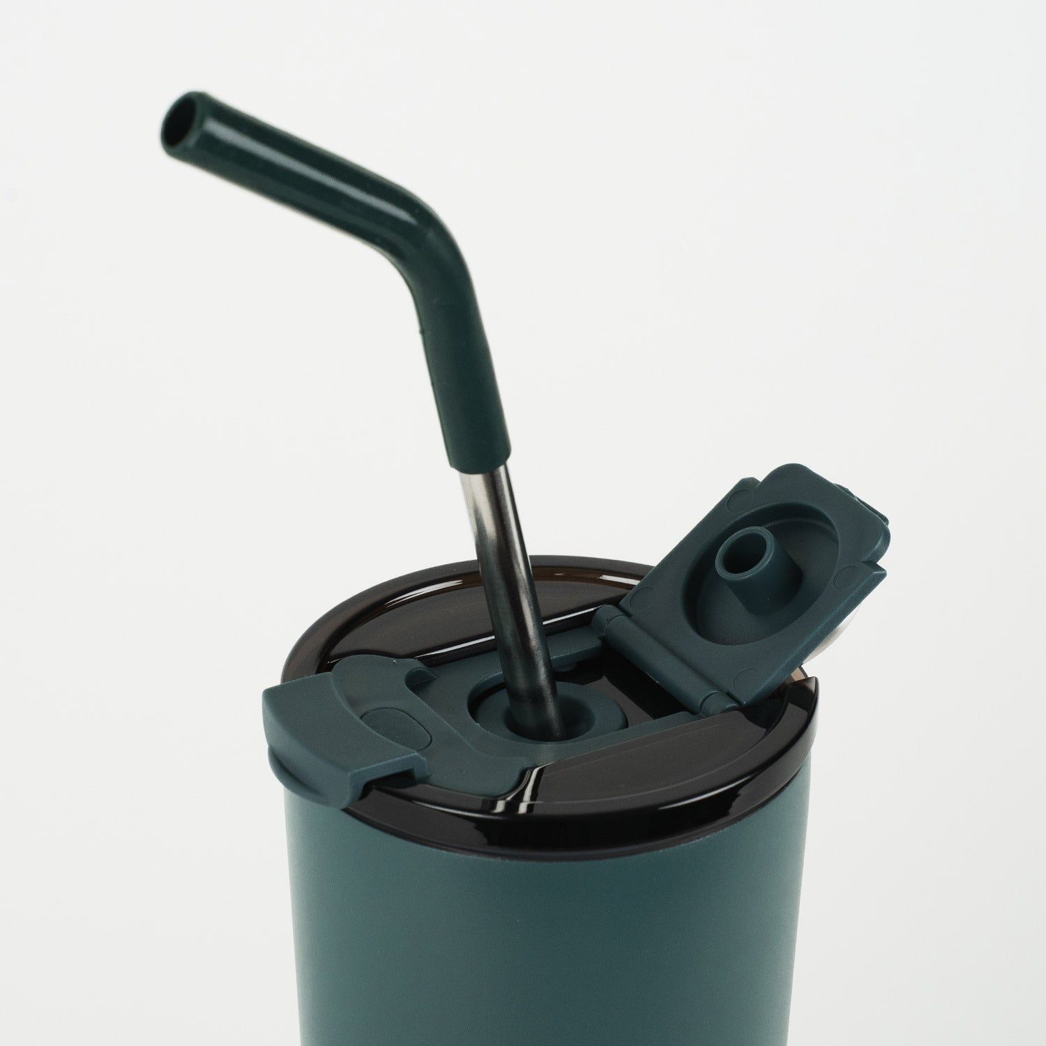 Crossing Volt Insulated Stainless Steel Straw Tumbler 710ML