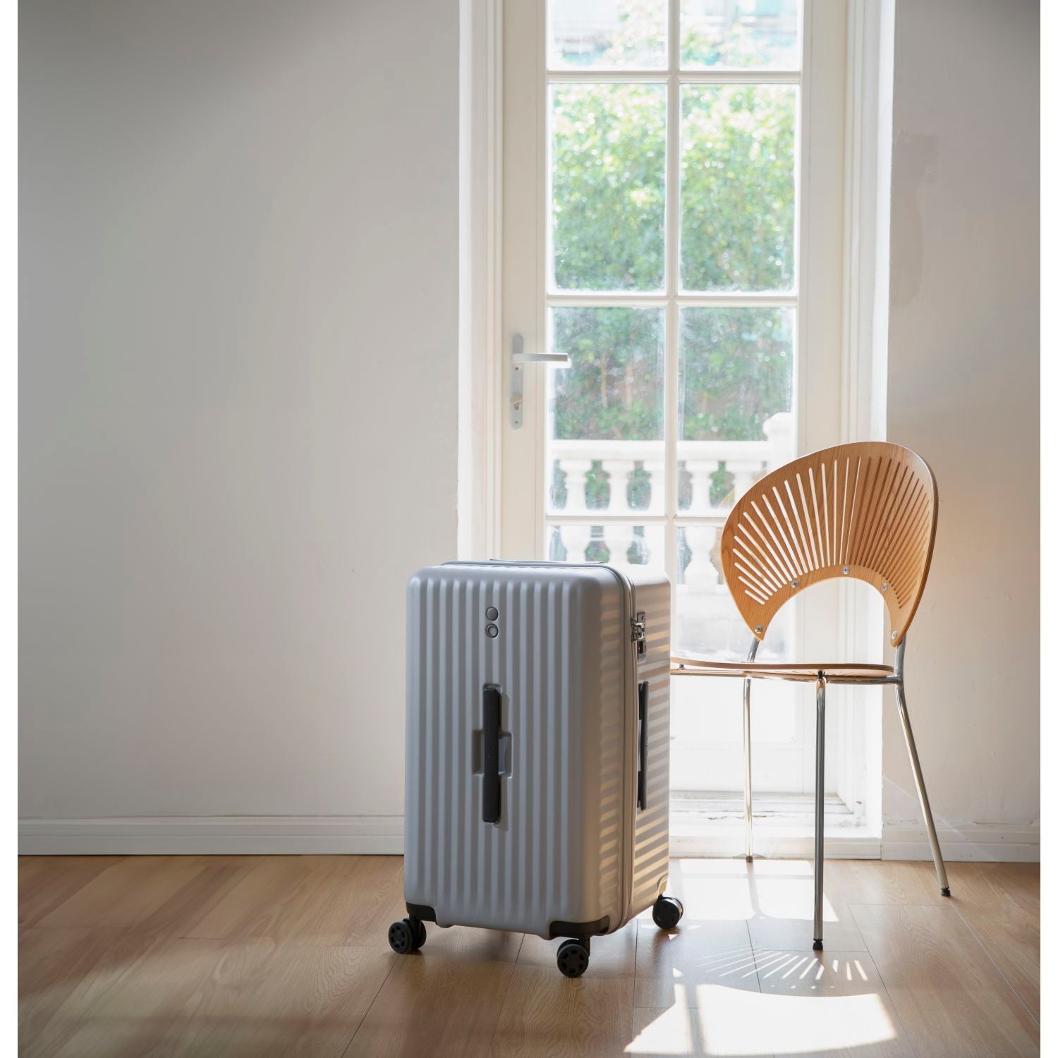 Echolac Celestra Supertrunk 26" Medium Luggage (SA)