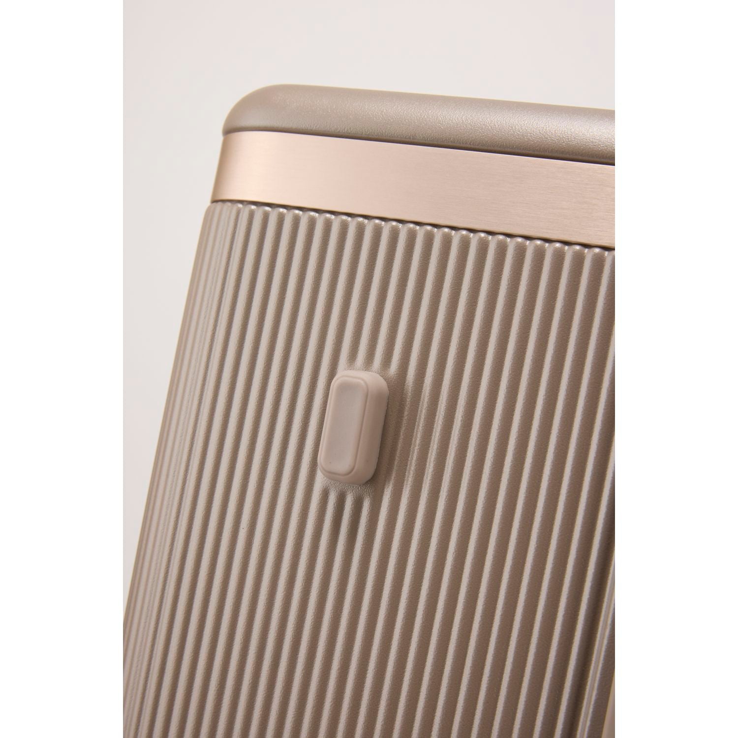 Echolac Dynasty Trunk 28" Upright Large Luggage