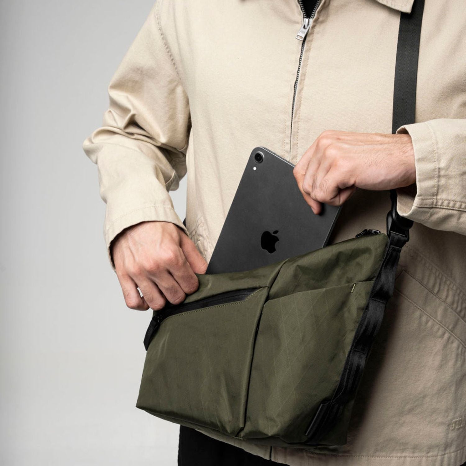 ALPAKA Flow Satchel 4L