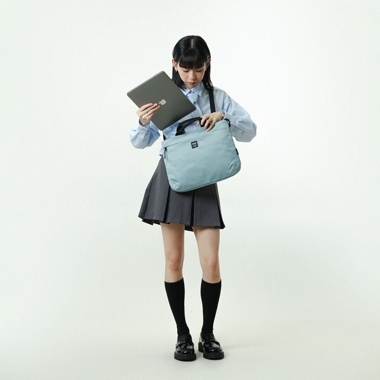 Hellolulu Mira 2-Way Sleeve Case 14" Recycled (SA)