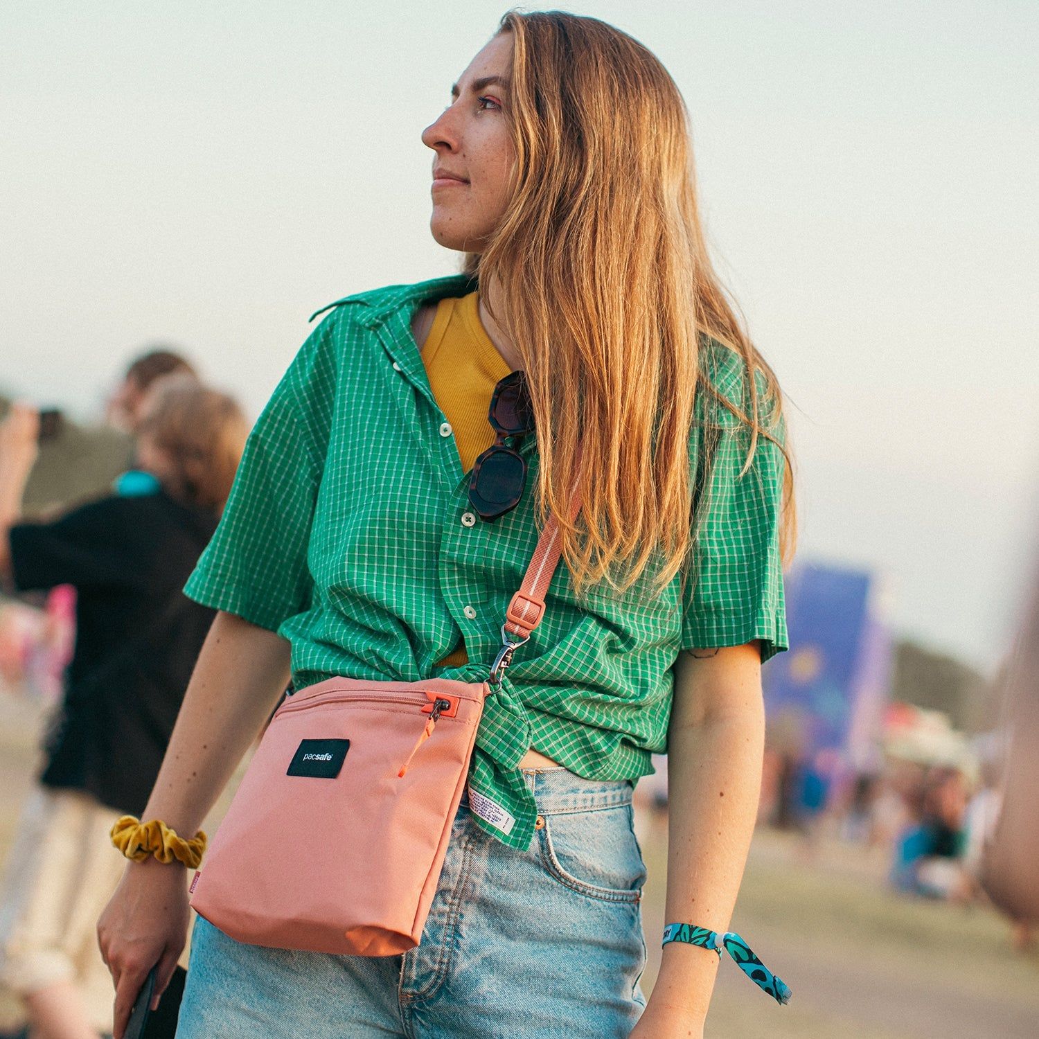 Pacsafe Go Anti-Theft Crossbody Pouch (SA)