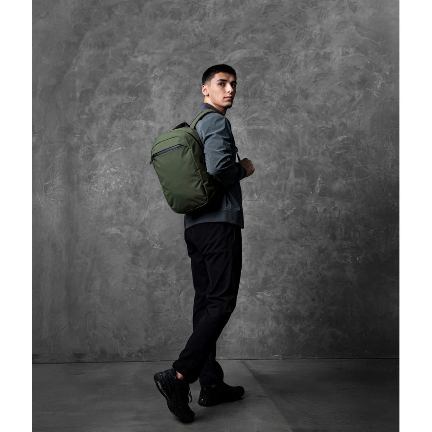 ALPAKA Aero Backpack Lite 16L