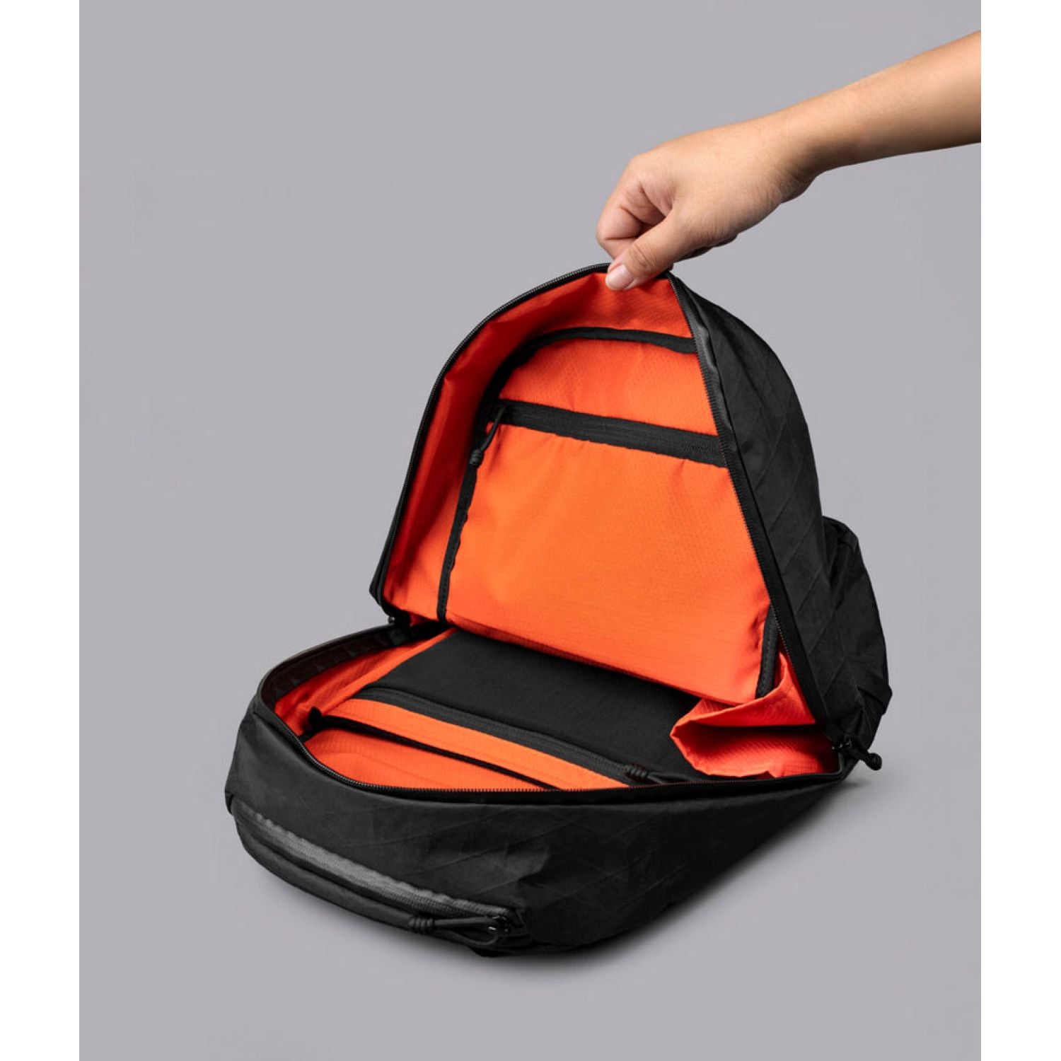 ALPAKA Aero Backpack Lite 16L