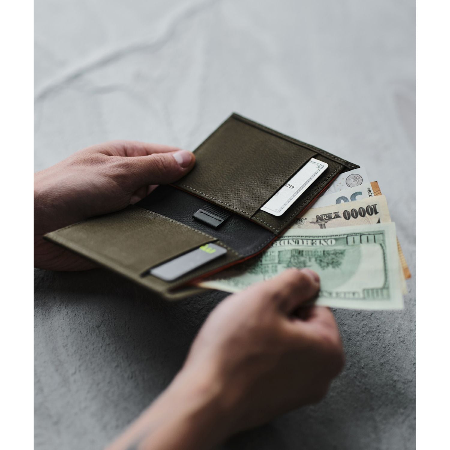 ALPAKA ARK Bifold Cash Wallet