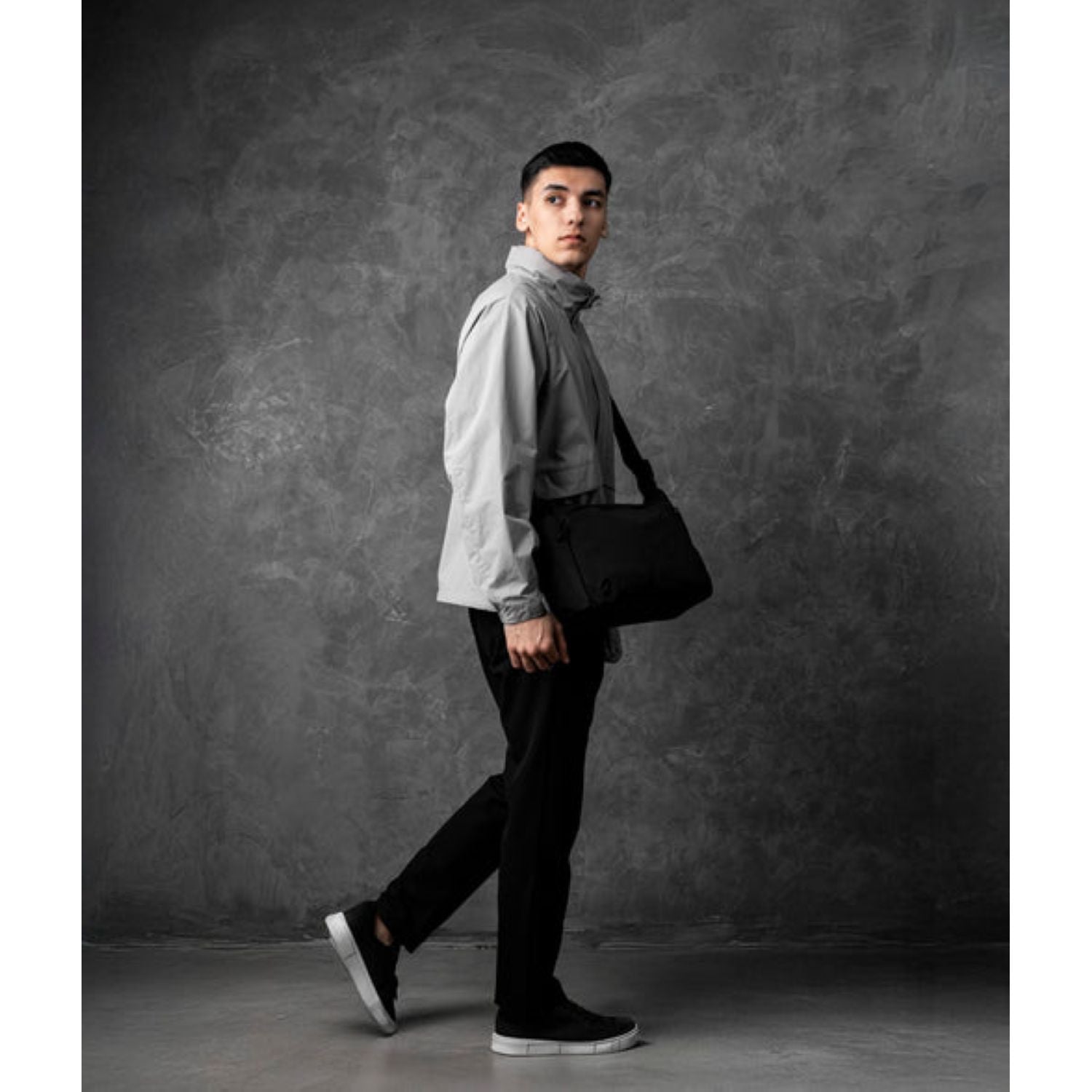 ALPAKA Flight Satchel