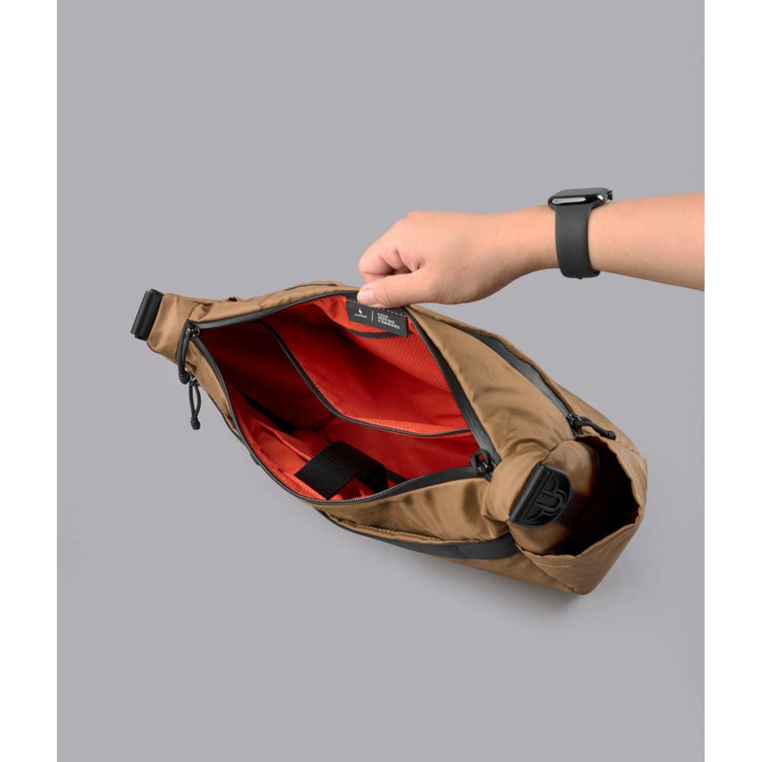 ALPAKA Flight Satchel