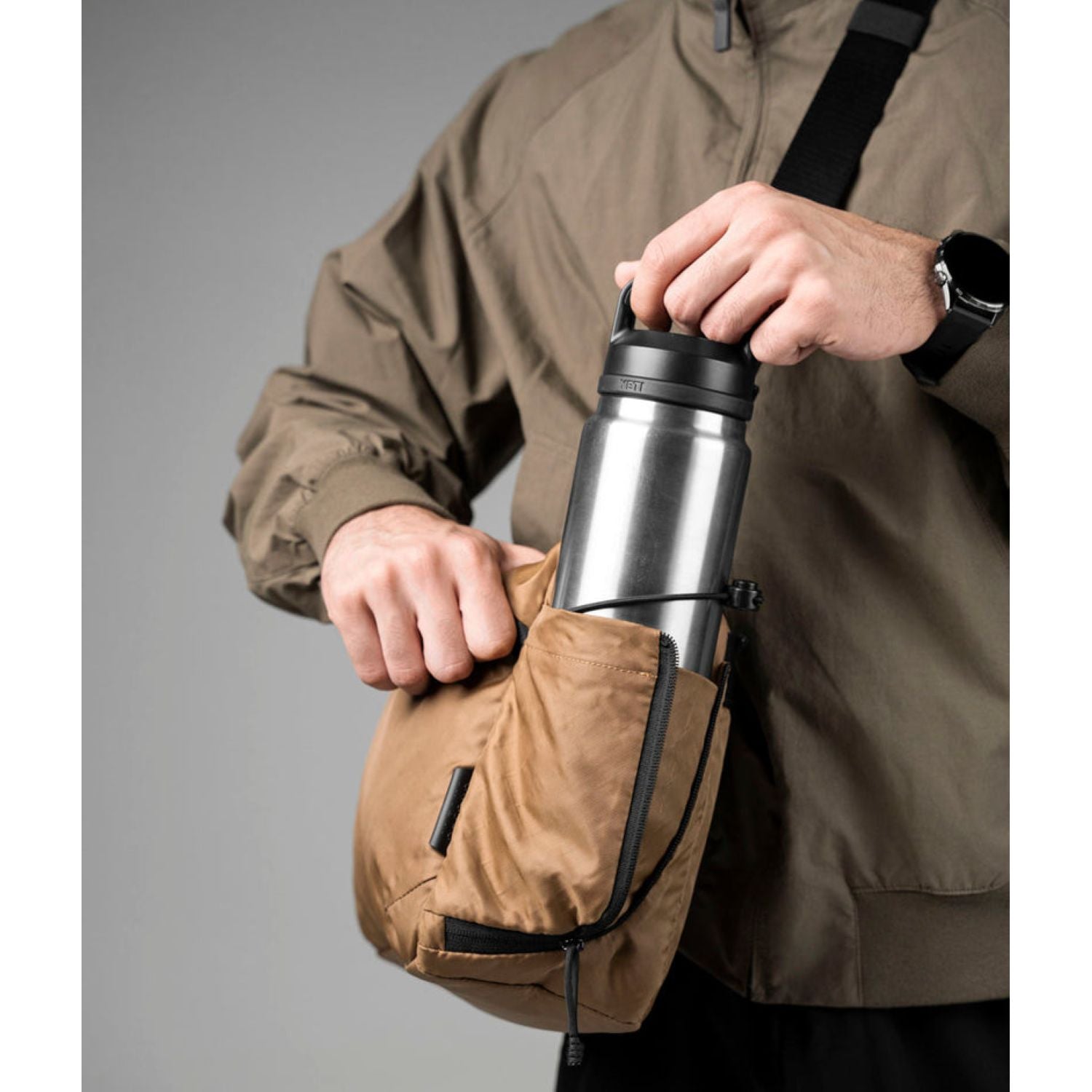 ALPAKA Flight Satchel
