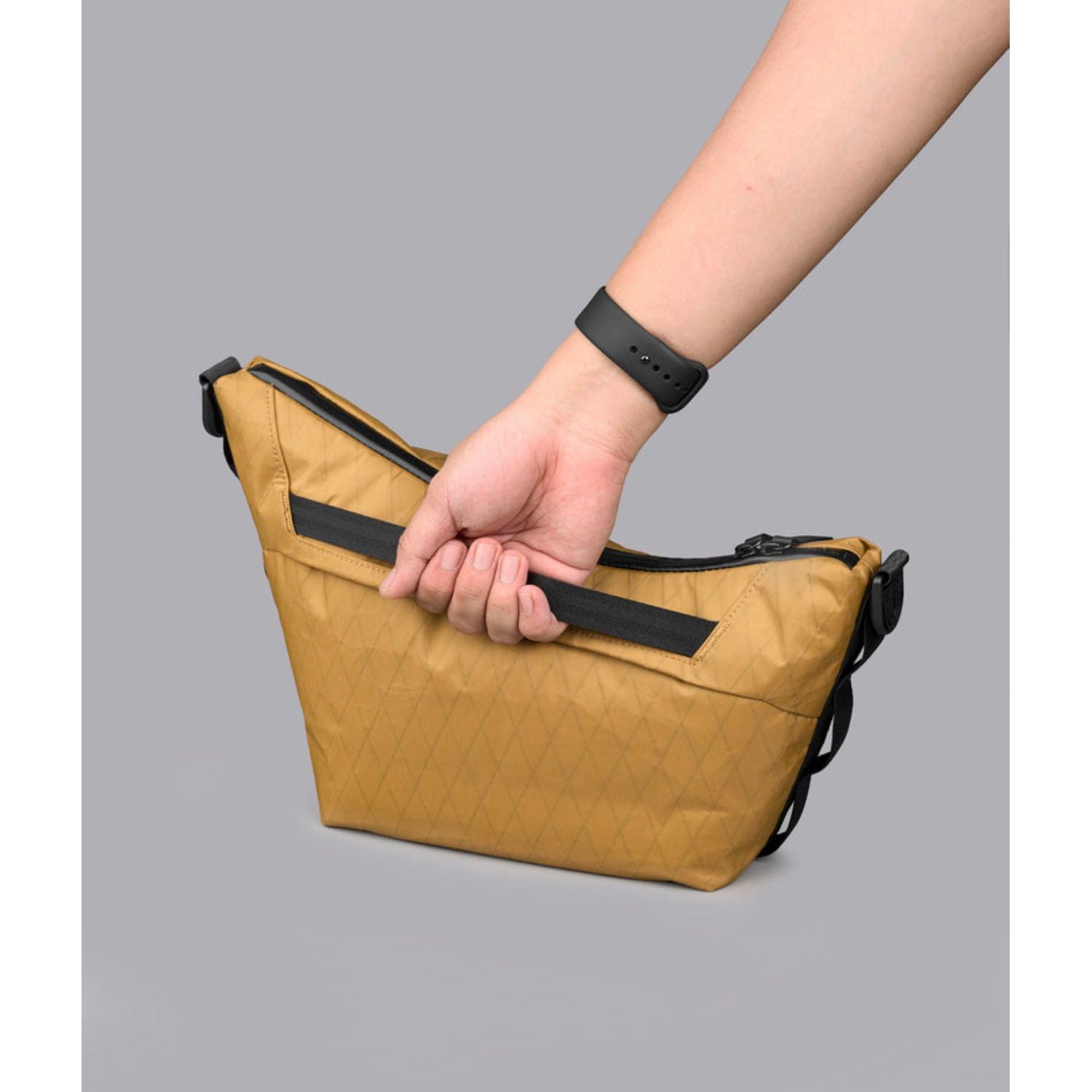 ALPAKA Flow Satchel 4L