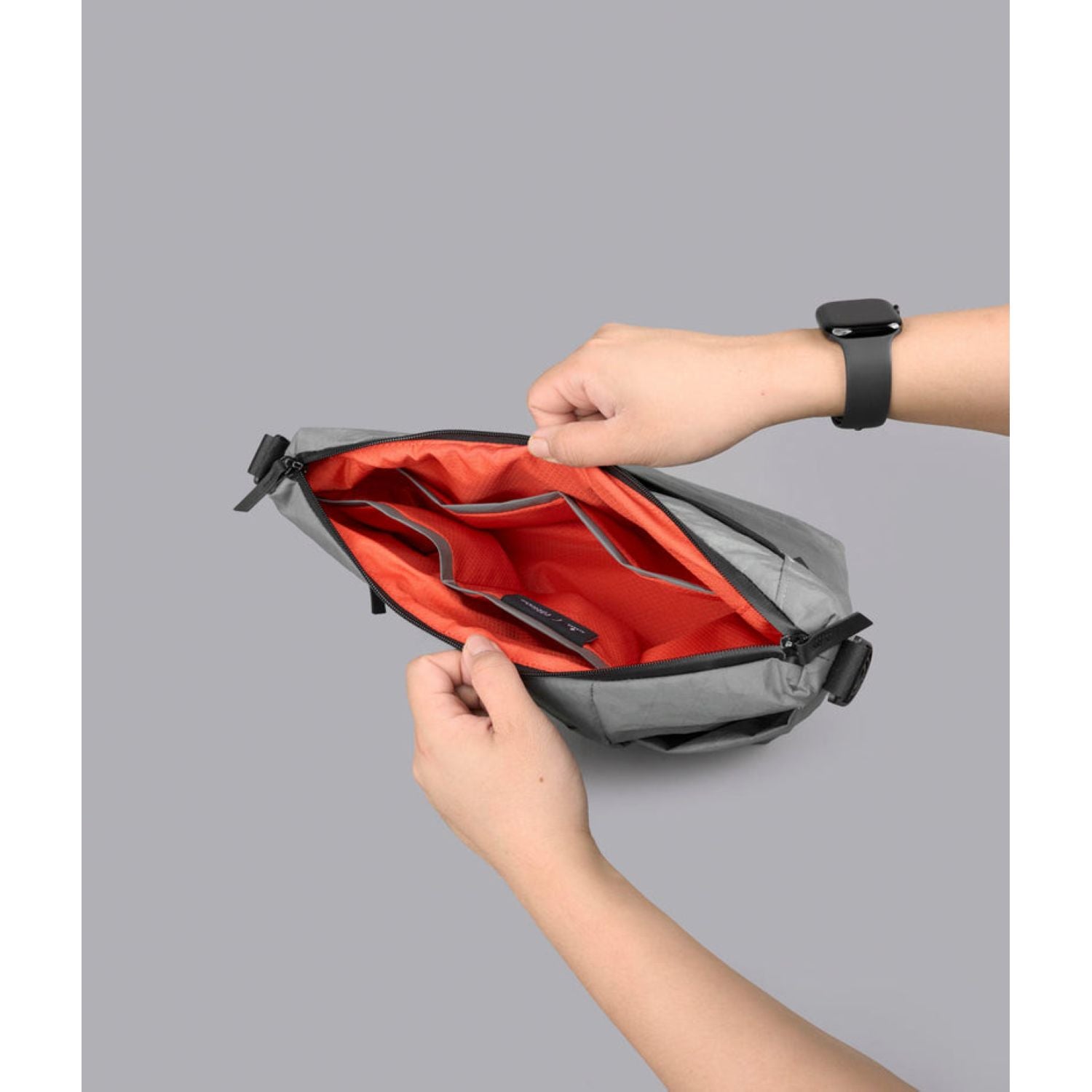 ALPAKA Flow Satchel 4L