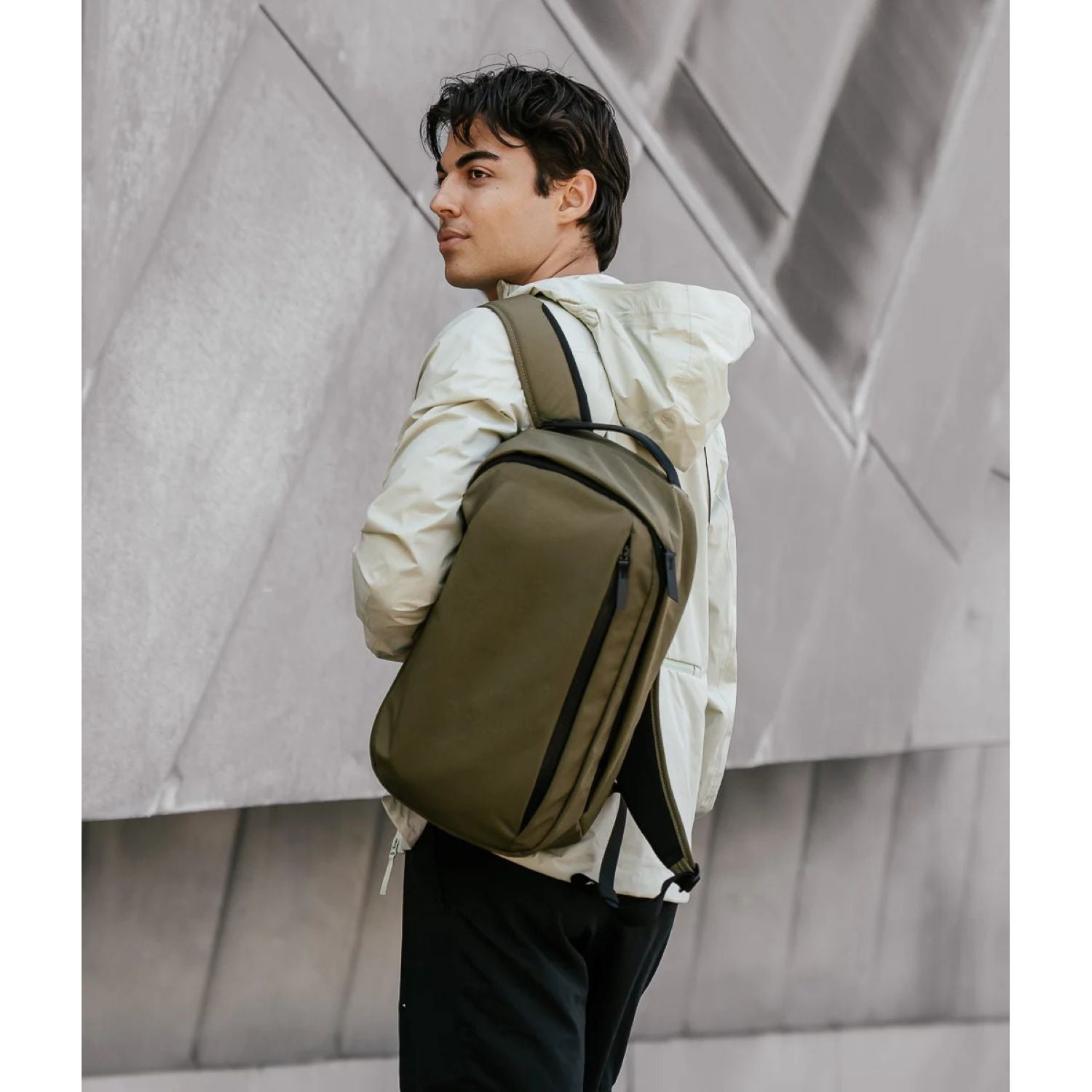 ALPAKA Metro Backpack