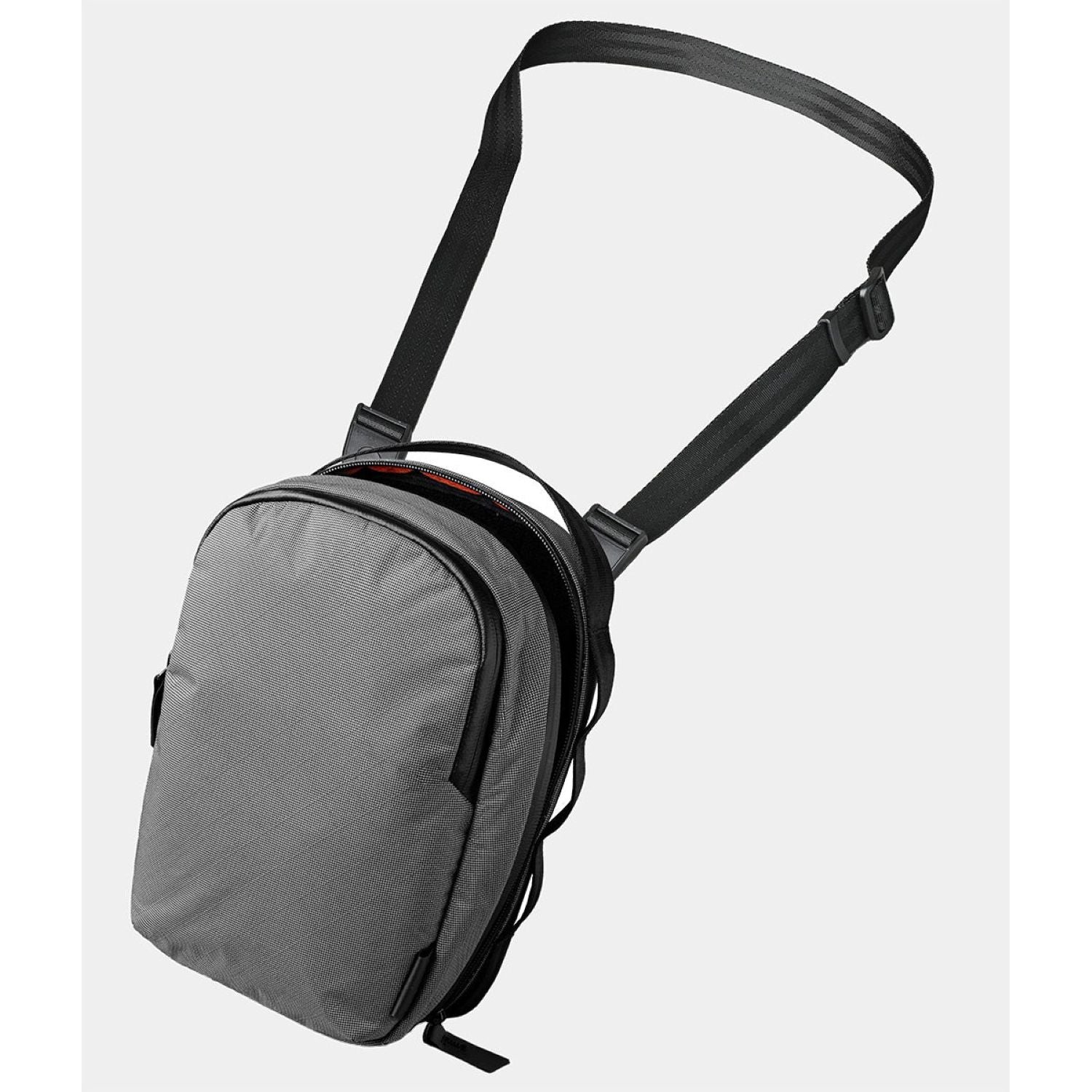 ALPAKA Metro Sling Max