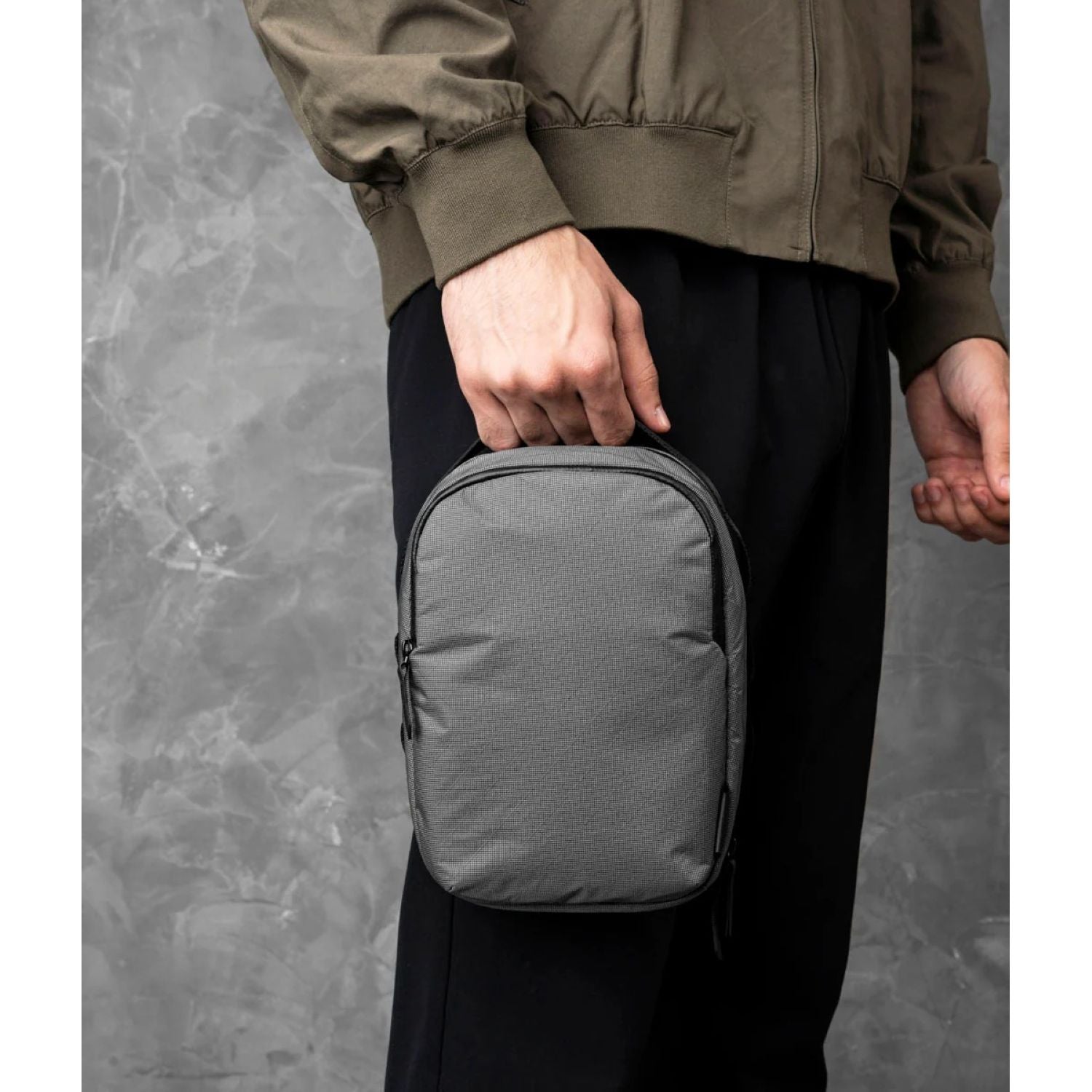 ALPAKA Metro Sling Max