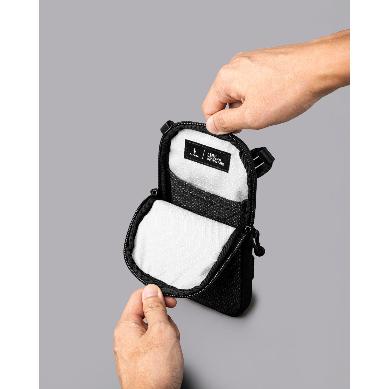 ALPAKA Modular Shoulder Pocket Slim Nylon Washed