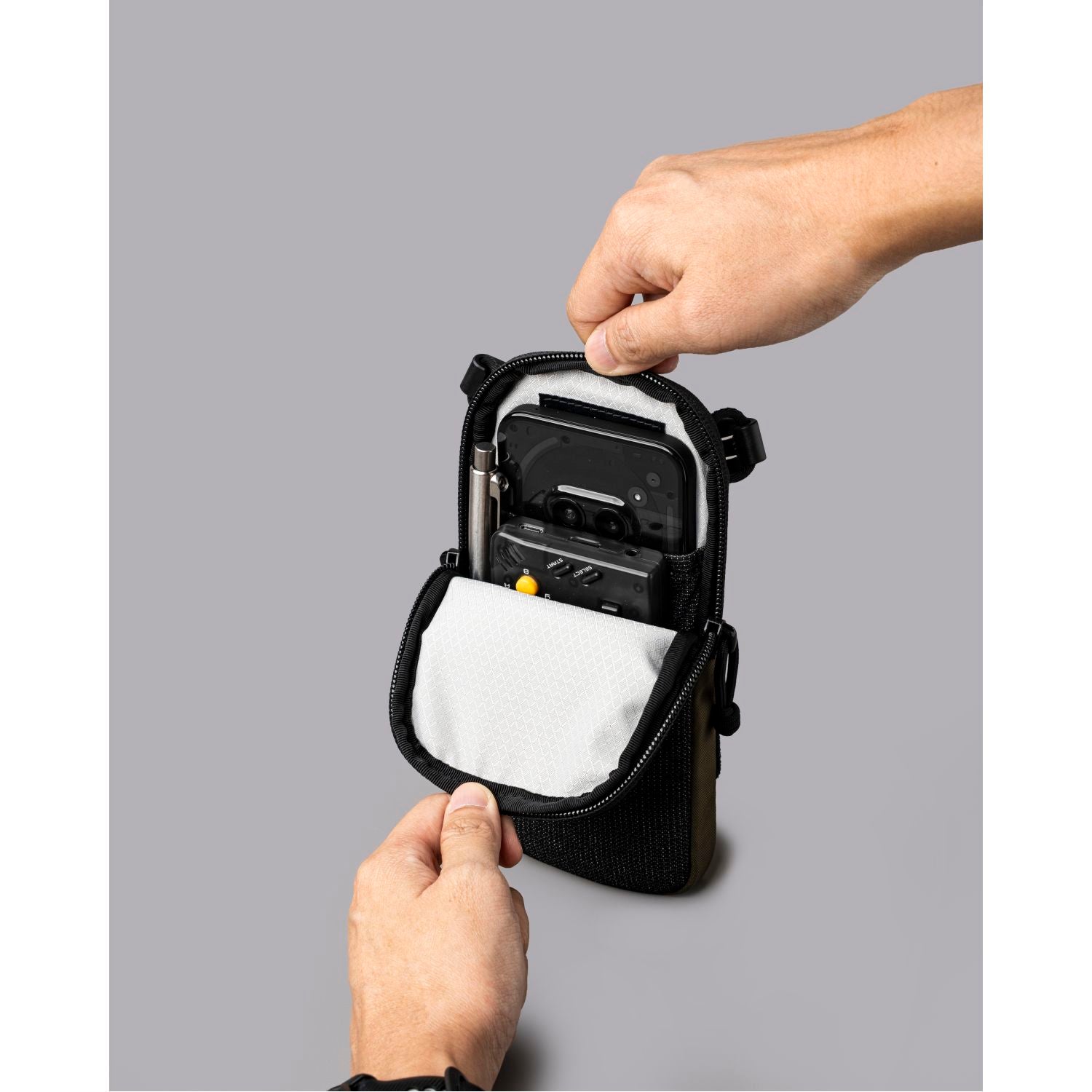 ALPAKA Modular Shoulder Pocket Slim Nylon Washed