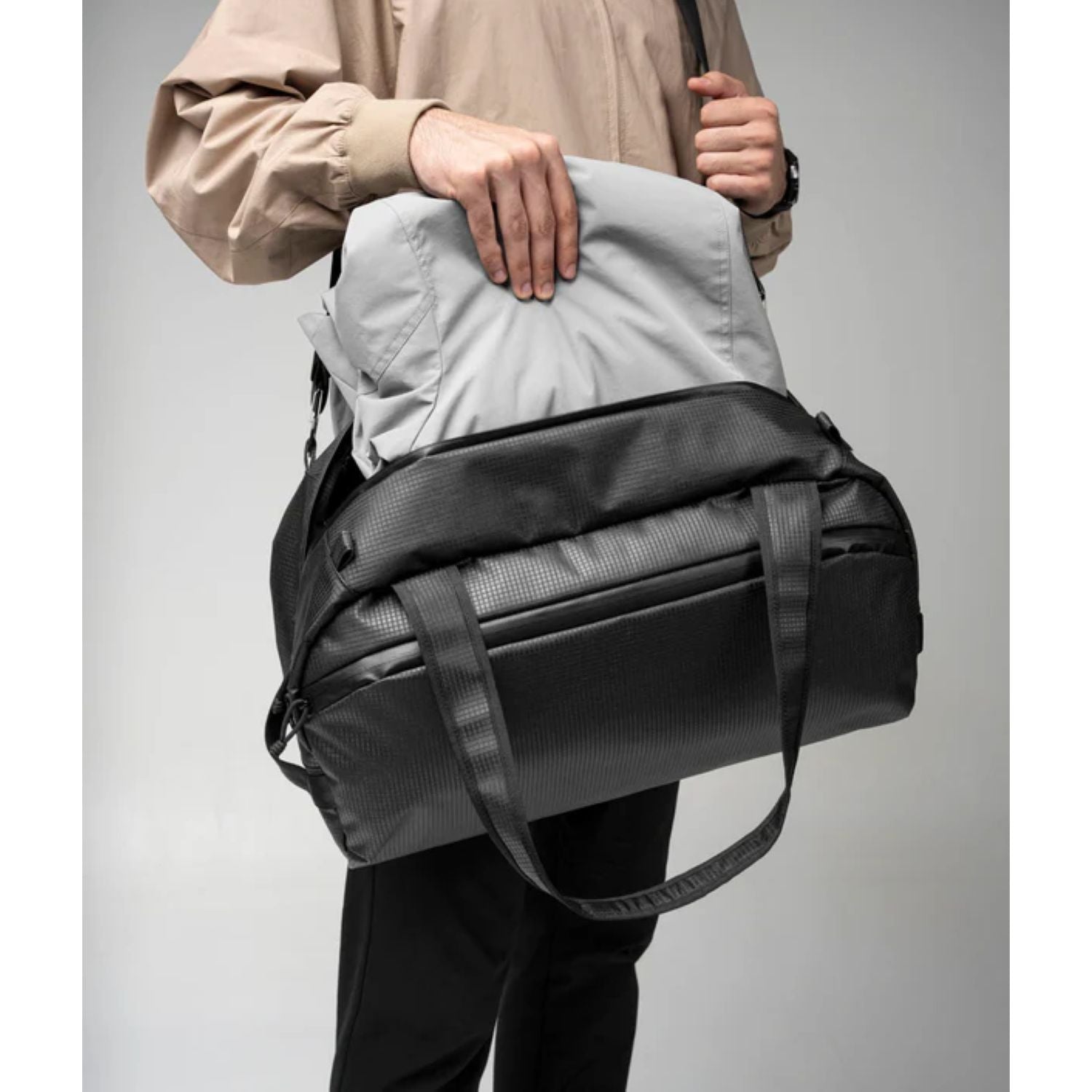 ALPAKA Momentum Duffel