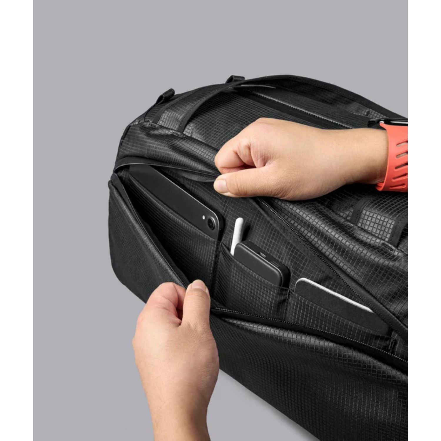ALPAKA Momentum Duffel