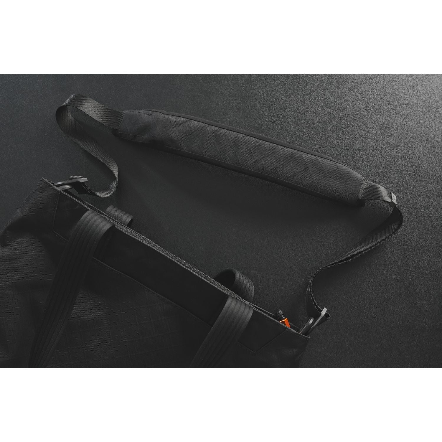 ALPAKA Vertigo Tote Slashmode Edition