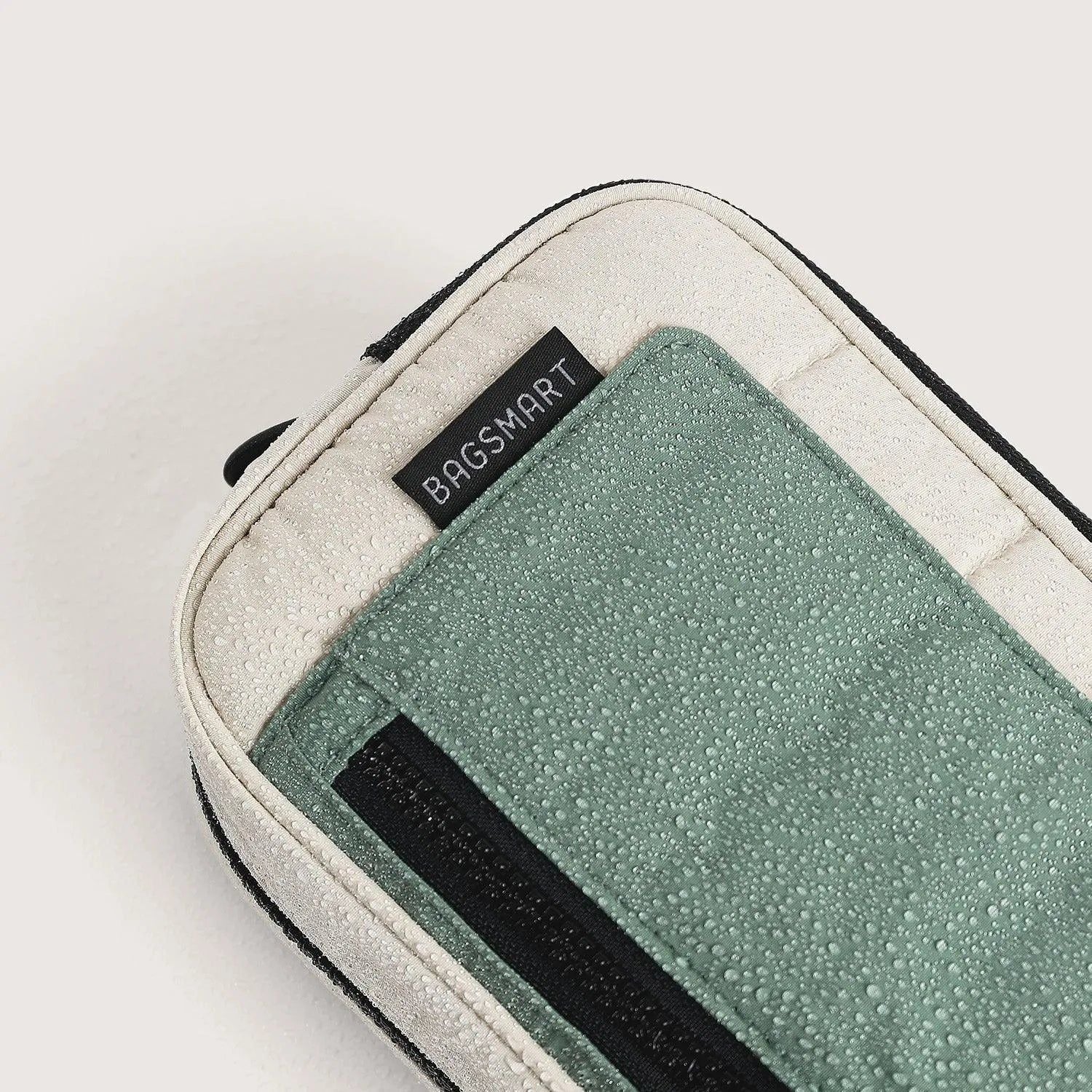 Bagsmart Walker Travel Dopp Kit 2L