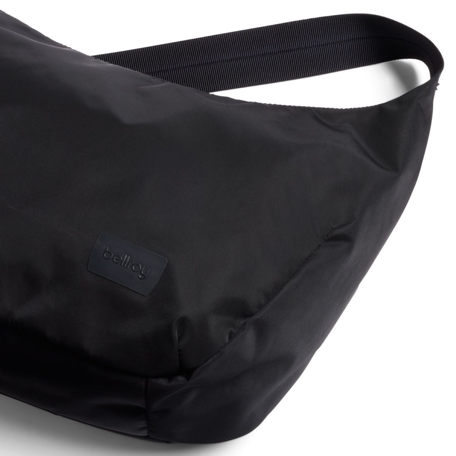 Bellroy Laneway Crescent Bag 7L