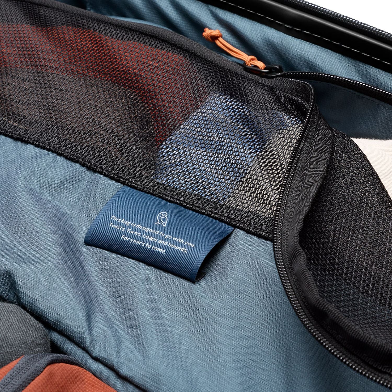 Bellroy Transit Check-In Large