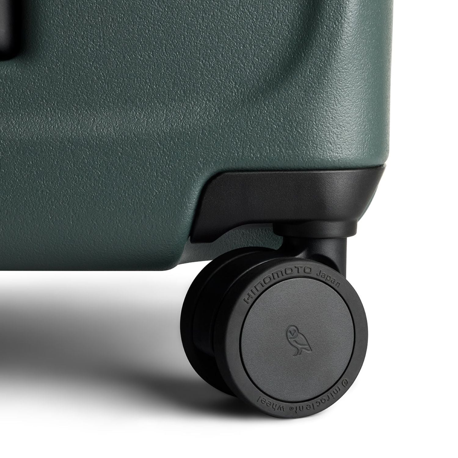 Bellroy Transit Check-In Large