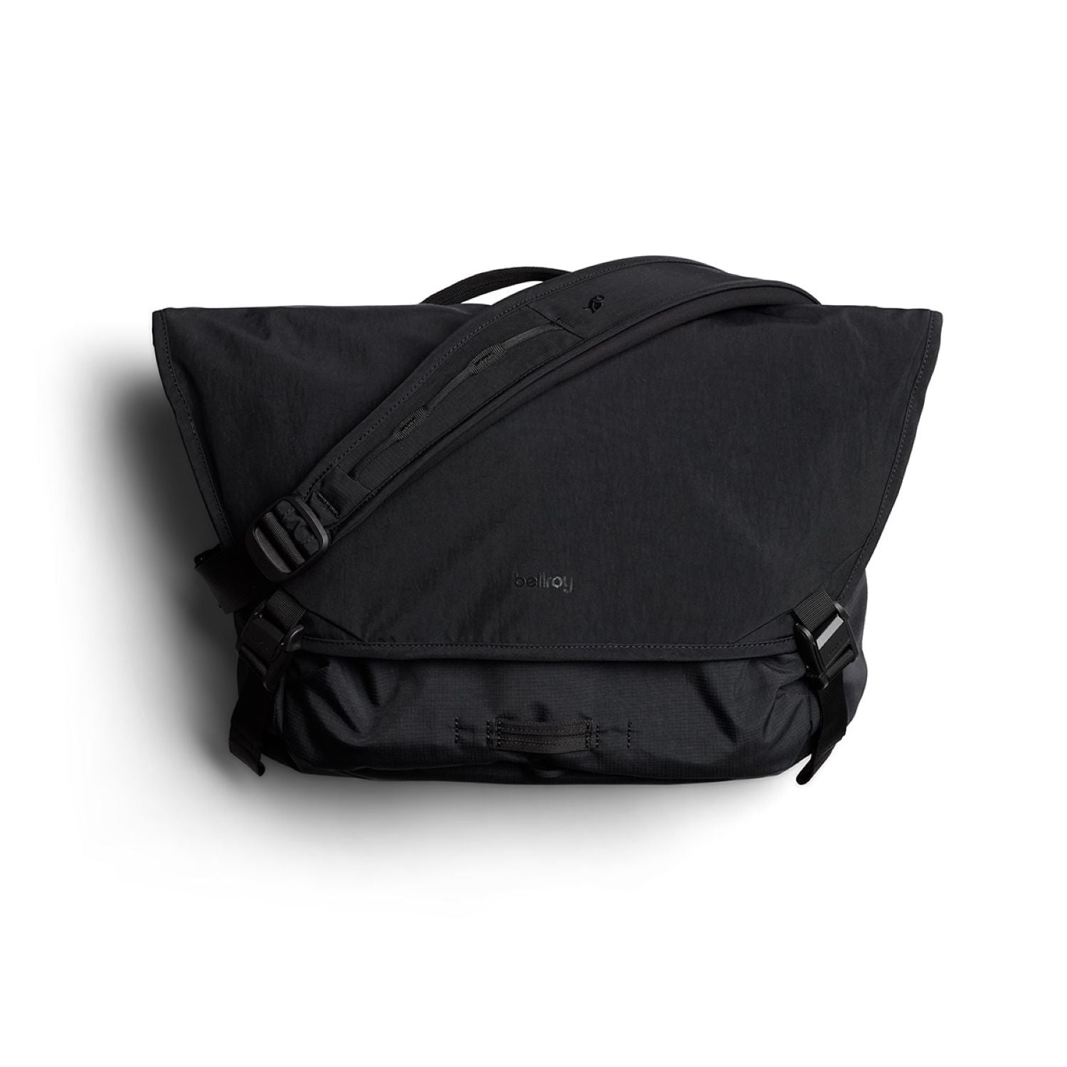 Bellroy Venture Messenger 16"