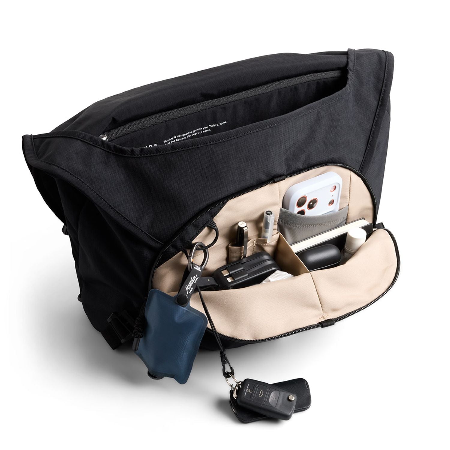 Bellroy Venture Messenger 16"