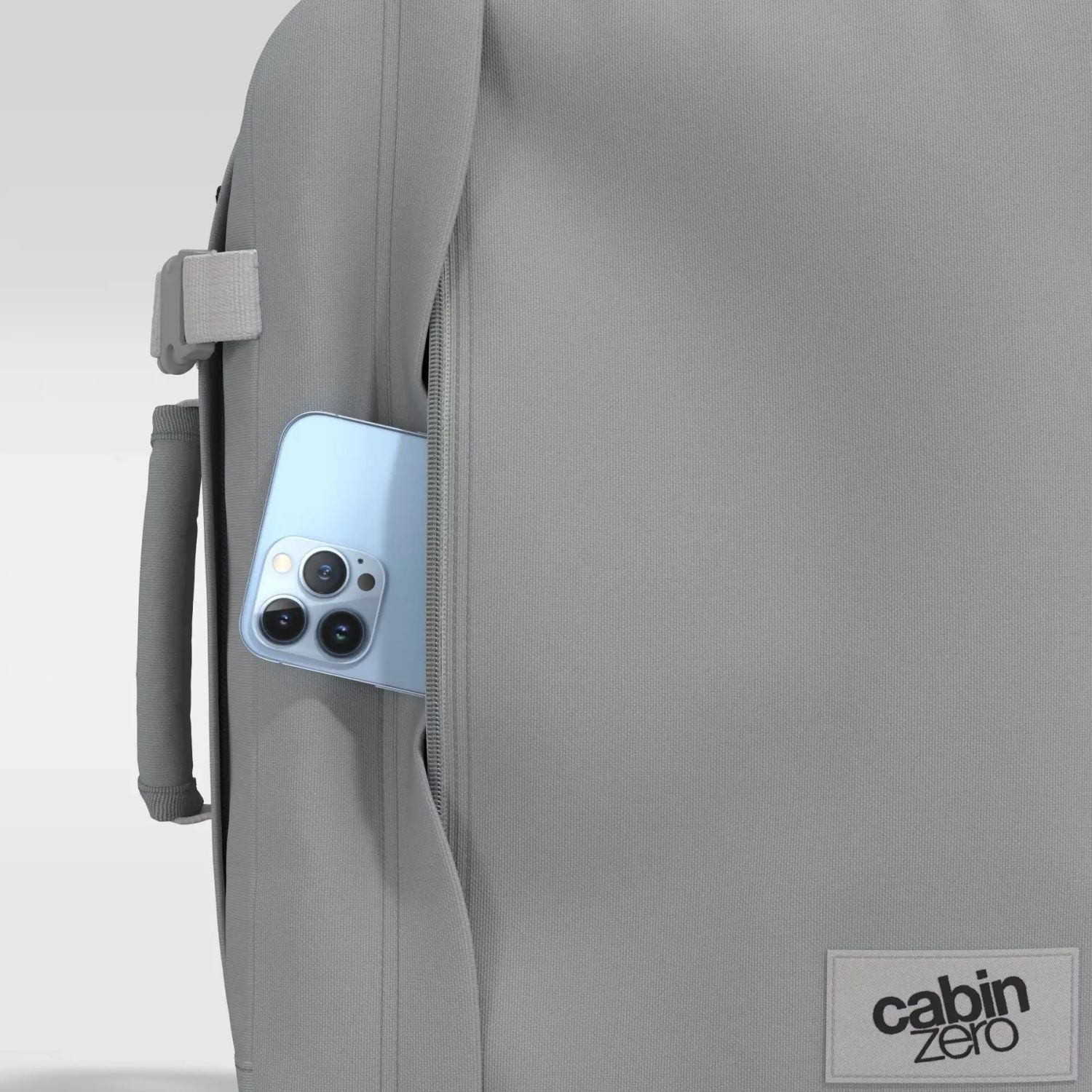 Cabinzero Classic Tech Backpack - Laptop 28L (SA)