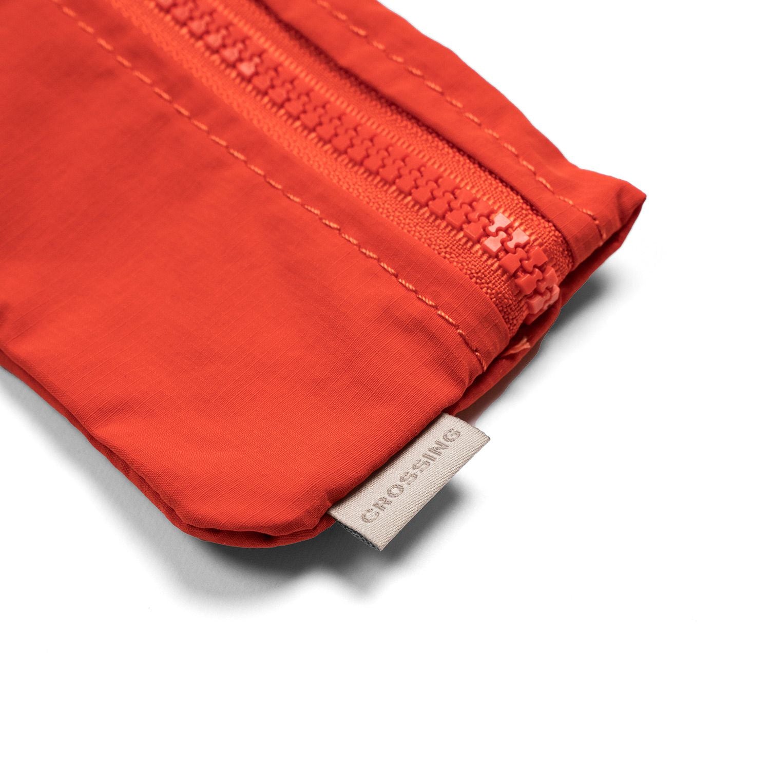 Crossing Milie Mini Wrislet Pouch V2