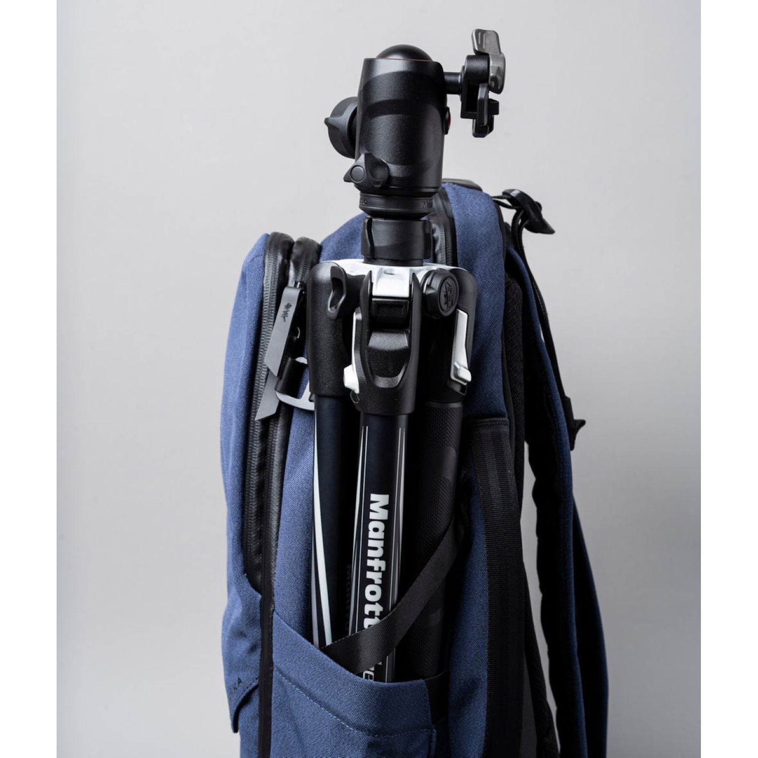 ALPAKA Elements Travel (35L) Axoflux 600D Backpack + Removable Waist Strap (SA)