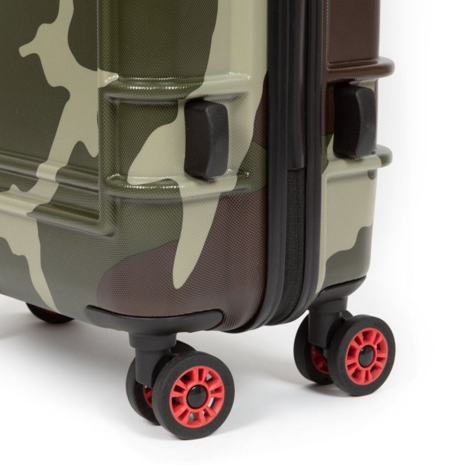 Eastpak Resist'R Zip Cabin Hard Luggage (21")