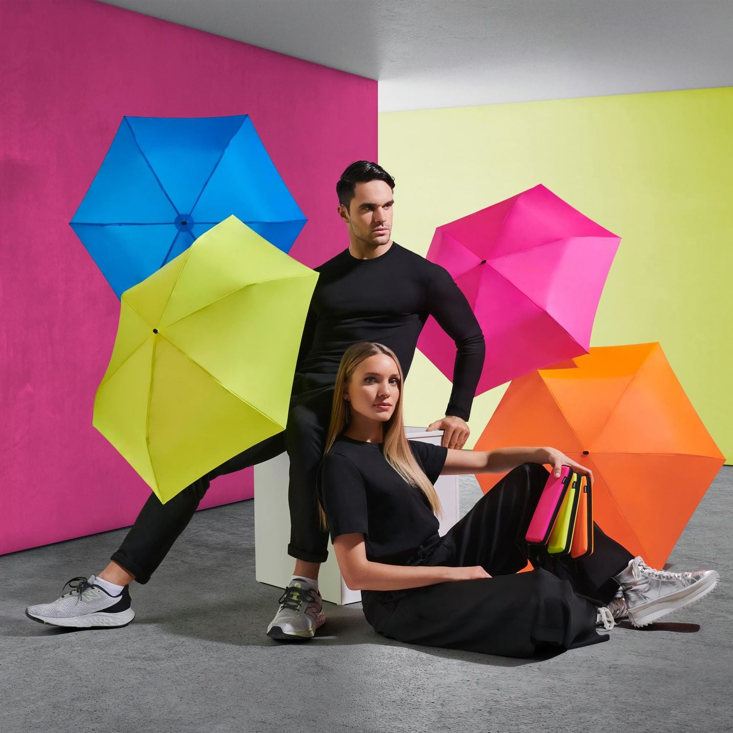 Knirps X4U Ultralight Slim Manual With Eva Case (UV Protection)