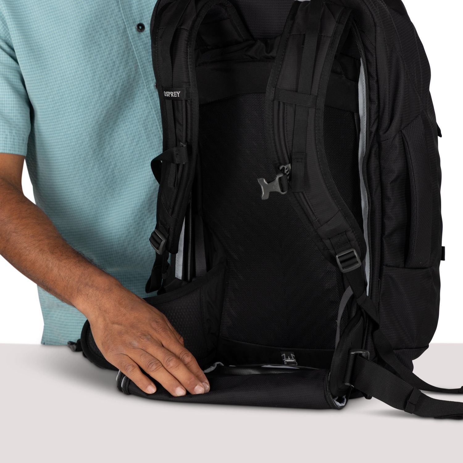 Osprey Farpoint 55 Backpack O/S - Men's Travel Pack