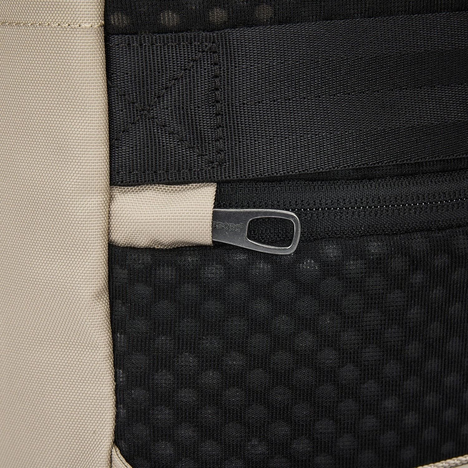 Pacsafe V Anti-theft City Backpack 20L