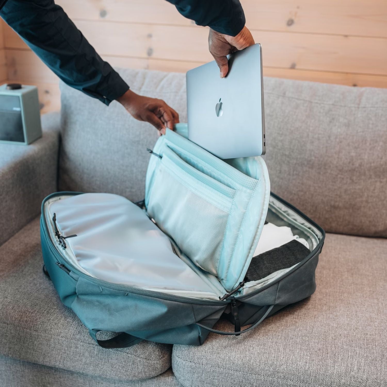 Thule Aion Duffel 35L