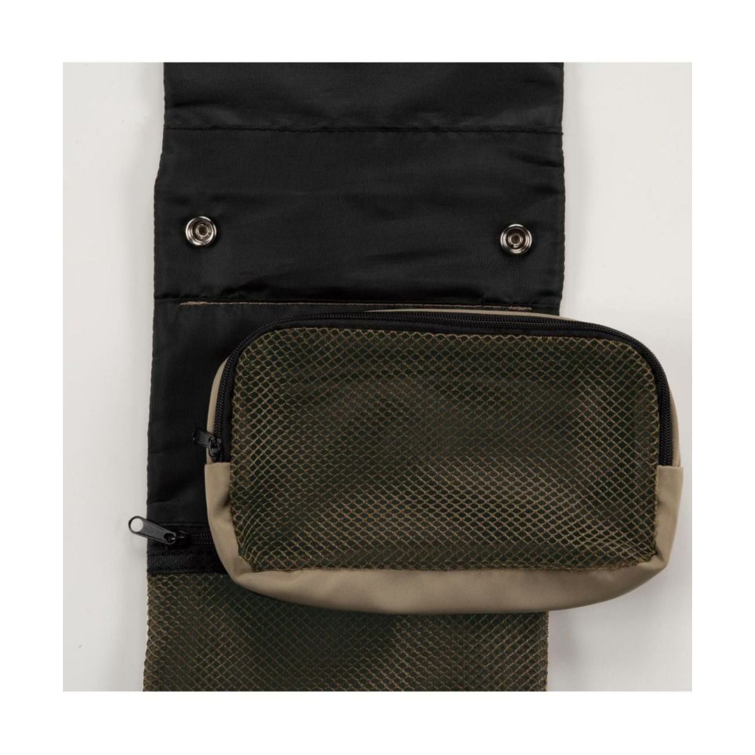 WPC Ondoo Travel Hanging Toiletry Kit