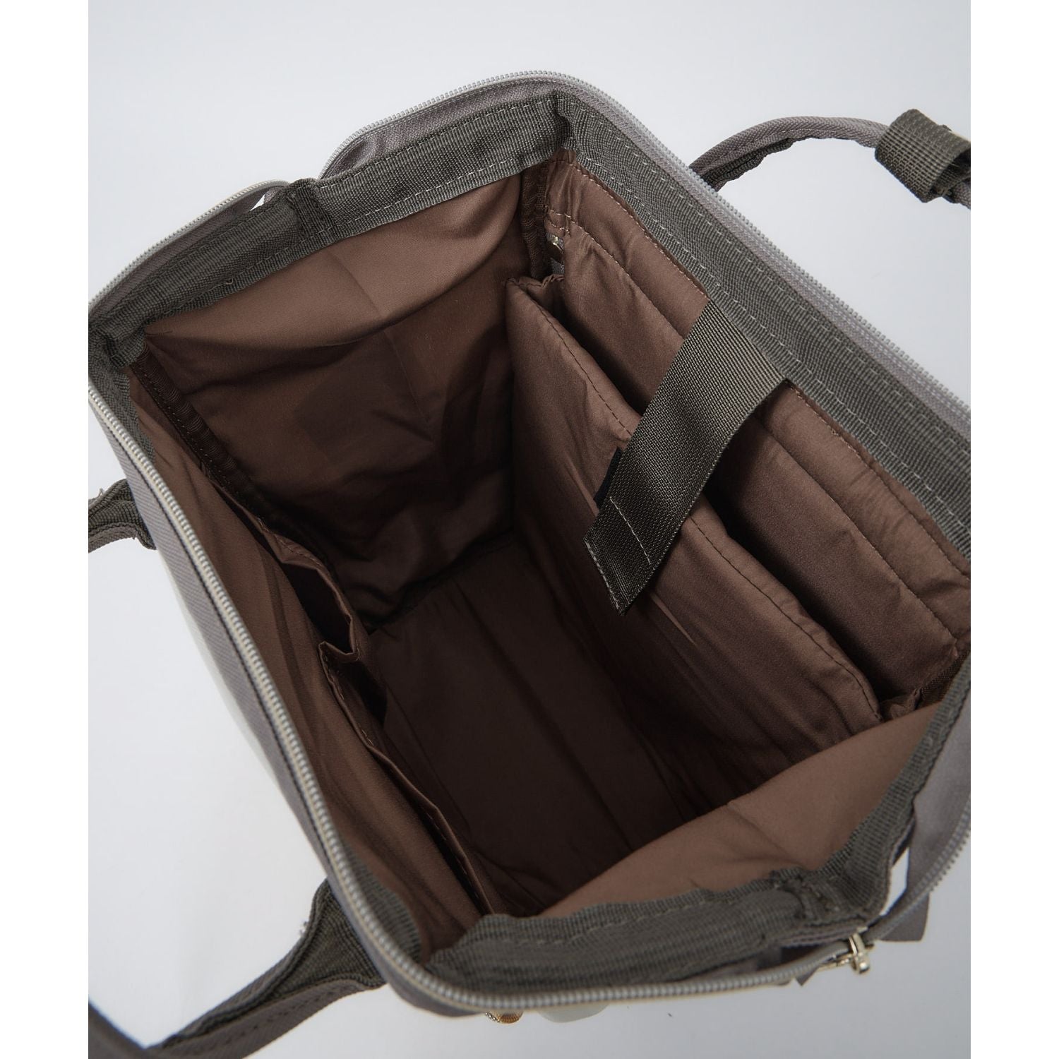 Anello Cross Bottle Kuchigane Backpack S | Bags, Bags for Men, Bags for Women, School Bags, Travel Backpacks, Travel Daypacks | Anello-14