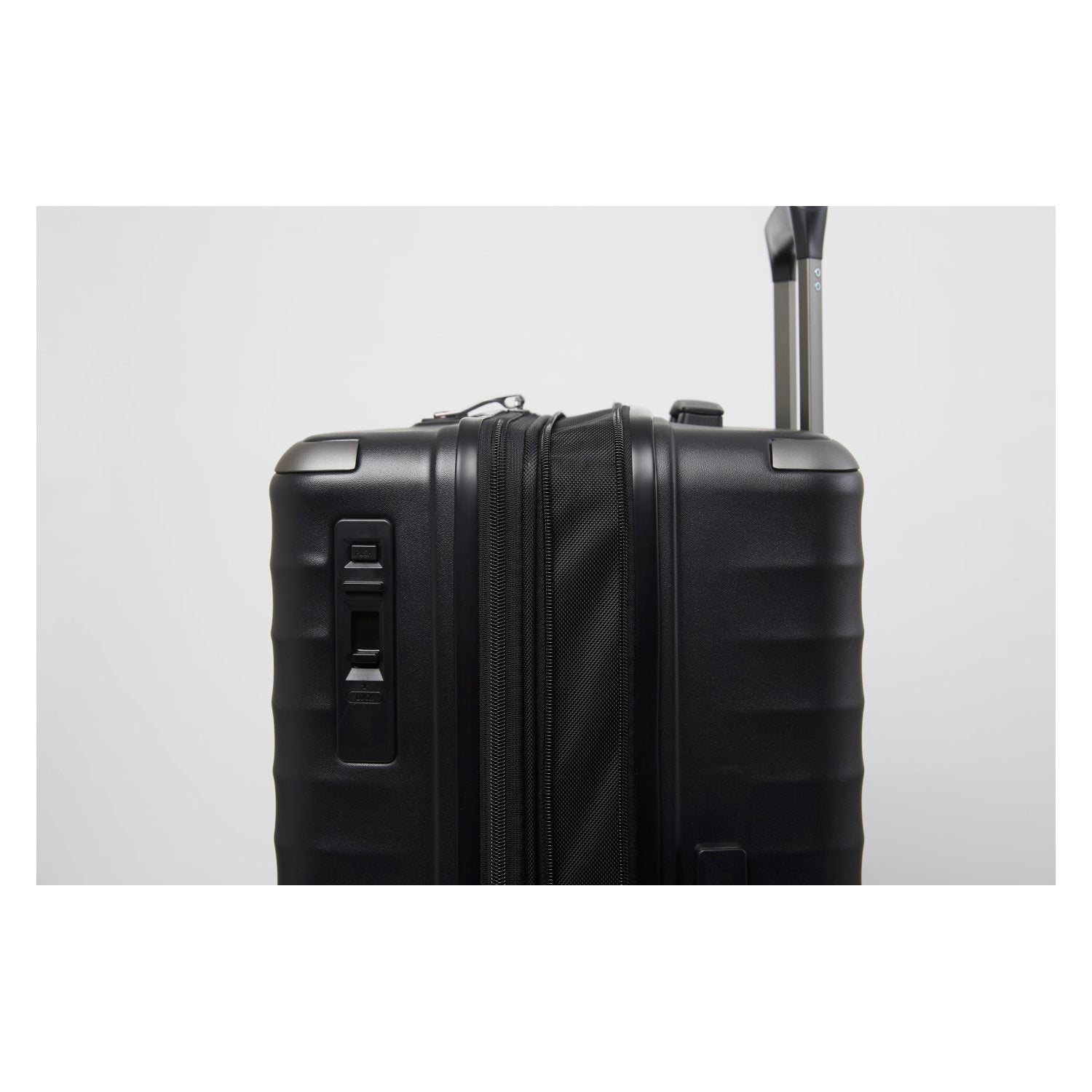 Echolac Elise SLX 24" Upright Medium Luggage Spinner | Hard Case Luggage, Luggage, Medium Size Luggage | Echolac-3