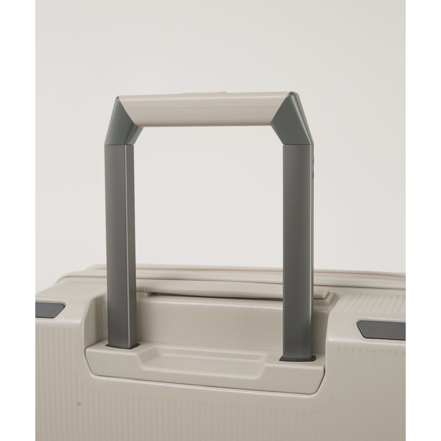 Echolac Nexus 20" Carry On Upright Luggage | Carry-On Luggage, Hard Case Luggage, Luggage | Echolac-36