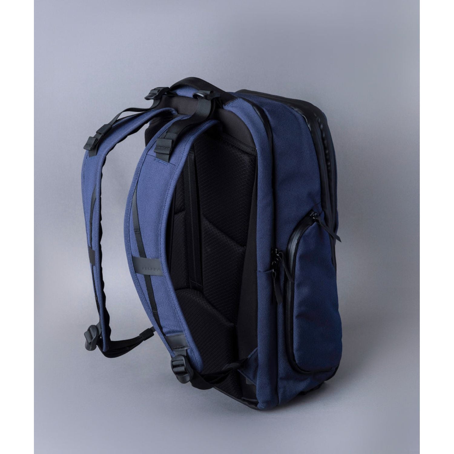 ALPAKA Elements Travel (35L) Axoflux 600D Backpack + Removable Waist Strap (SA)