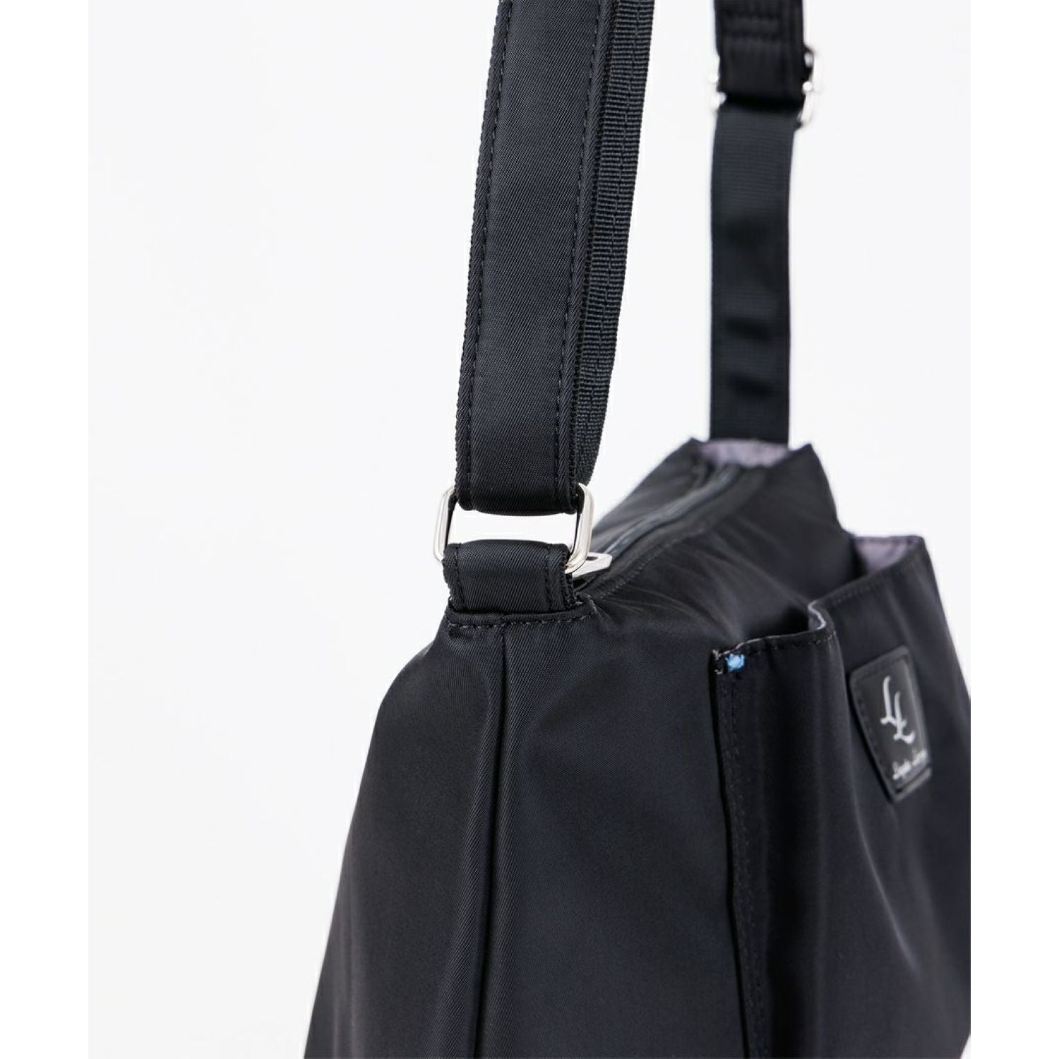 Legato Largo Antibacterial Shoulder Bag