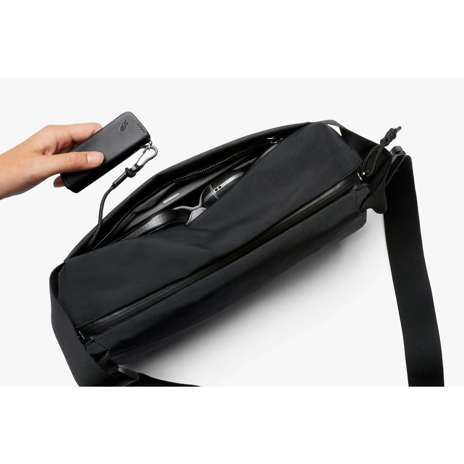 Bellroy Venture Sling 6L | Bags, Bags for Men, Bags for Women, Bellroy Bags, Bellroy Pouches & Slings, For Him, Laptop Backpacks, School Bags, school20, Small Bags, Travel Backpacks | Bellroy-41