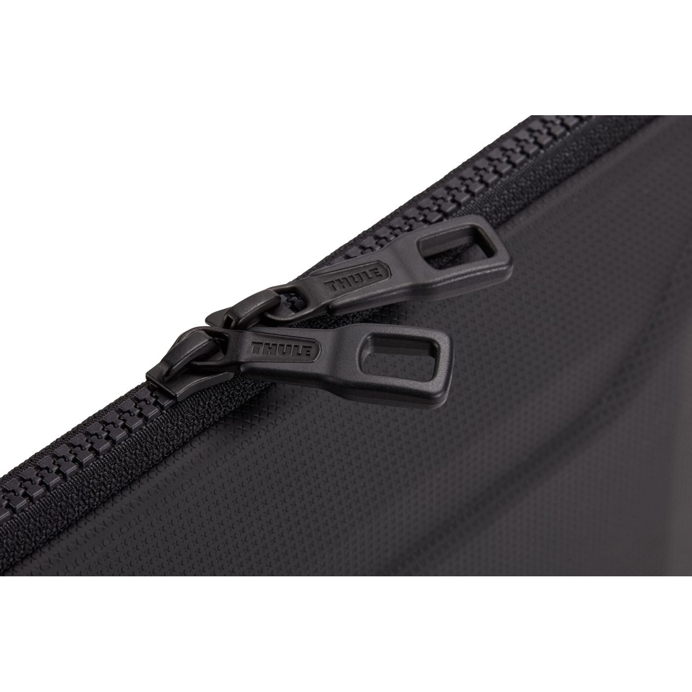 Thule Gauntlet MacBook Pro Sleeve 16" | Bags, Electronics Cases, Gifts & Lifestyle, Laptop Sleeves & Cases, Tech Accessories, THULE, Travel Accessories | Thule-7